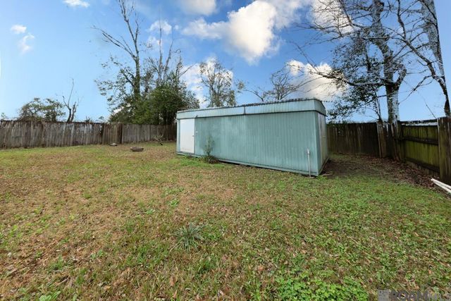 57715 Revilletown Dr, Plaquemine, LA 70764