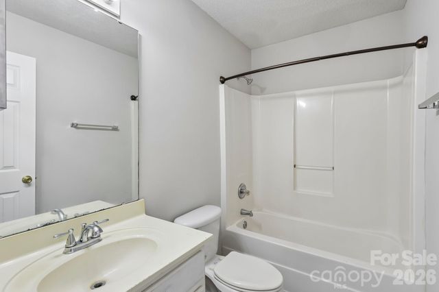 3611 Maggie Laney Drive, Charlotte, NC 28216