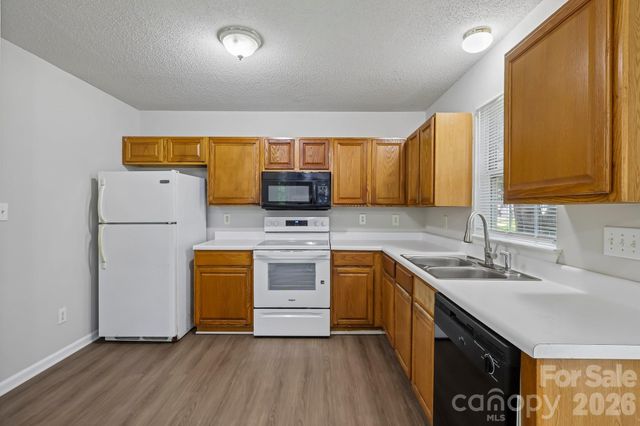 3611 Maggie Laney Drive, Charlotte, NC 28216