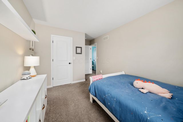 228 Faulkner Drive, Lithopolis, OH 43136