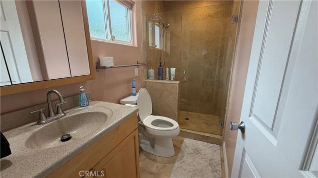 5855 Shirley Avenue, Tarzana, CA 91356