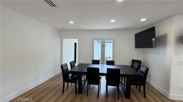 5855 Shirley Avenue, Tarzana, CA 91356