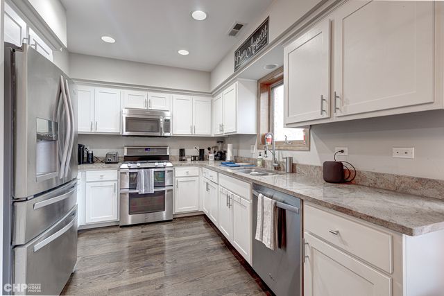 6816 W 65th Street 5, Chicago, IL 60638