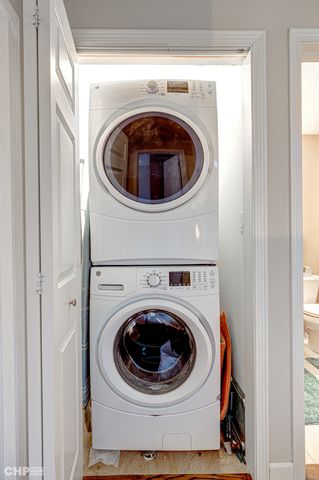 6816 W 65th Street 5, Chicago, IL 60638