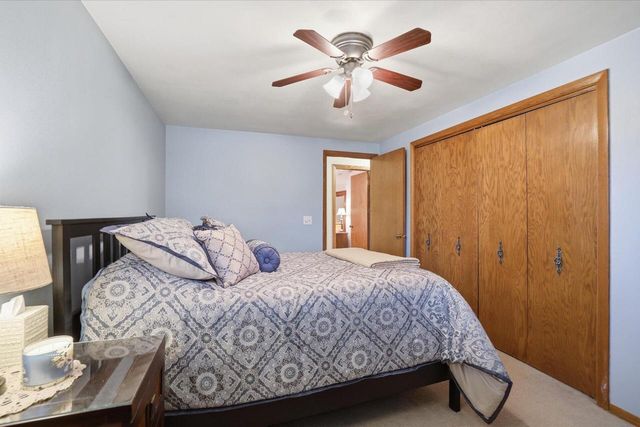 1323 97th AVENUE, Kenosha, WI 53144