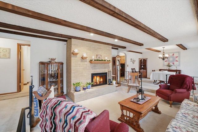 1323 97th AVENUE, Kenosha, WI 53144