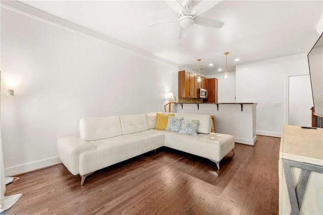 216 Semel Drive NW 362, Atlanta, GA 30309