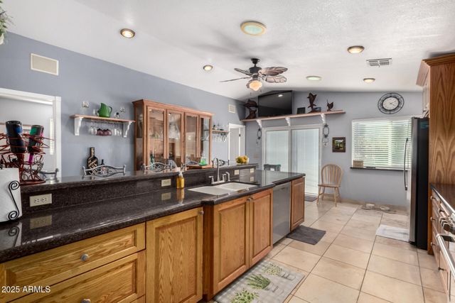 17466 N 64TH Avenue, Glendale, AZ 85308