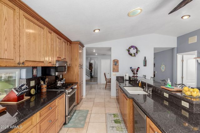 17466 N 64TH Avenue, Glendale, AZ 85308
