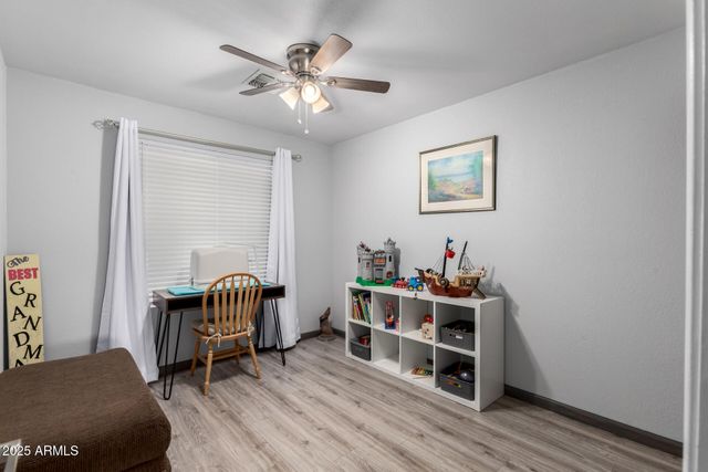17466 N 64TH Avenue, Glendale, AZ 85308