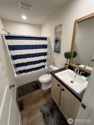 175 Wishkah Street, Ocean Shores, WA 98569