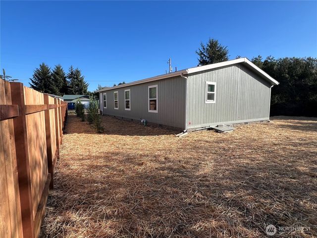 175 Wishkah Street, Ocean Shores, WA 98569