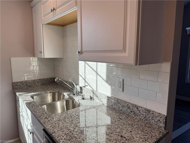 812 E Russell Avenue, High Point, NC 27260