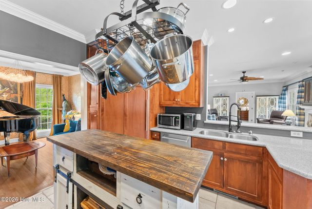 3762 W Lake Drive, Martinez, GA 30907