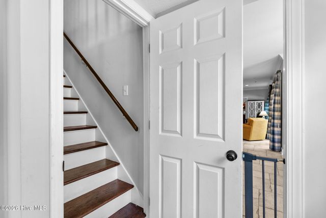 3762 W Lake Drive, Martinez, GA 30907