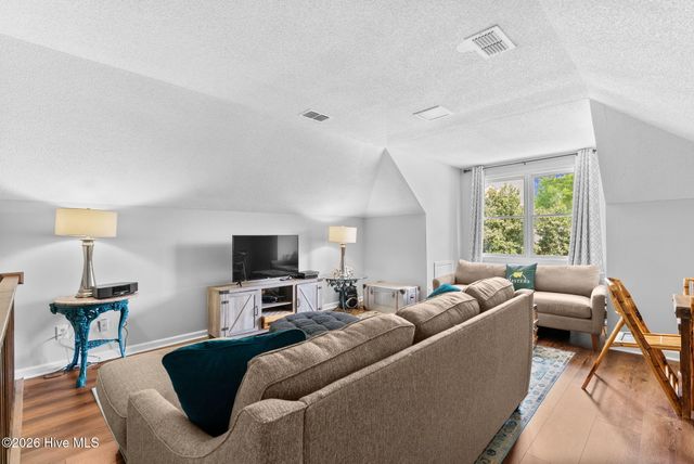3762 W Lake Drive, Martinez, GA 30907