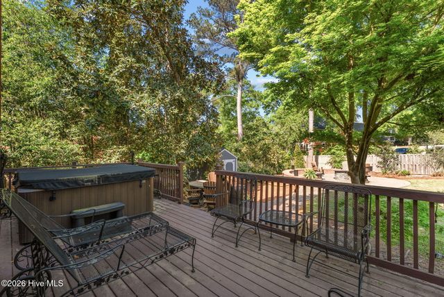 3762 W Lake Drive, Martinez, GA 30907