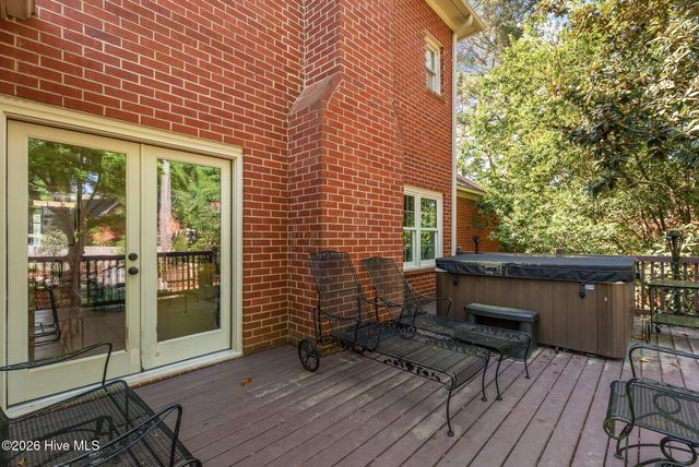 3762 W Lake Drive, Martinez, GA 30907