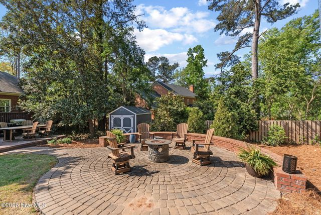 3762 W Lake Drive, Martinez, GA 30907