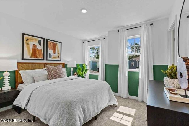 166 BRAZIL NUT Circle, Jacksonville, FL 32218