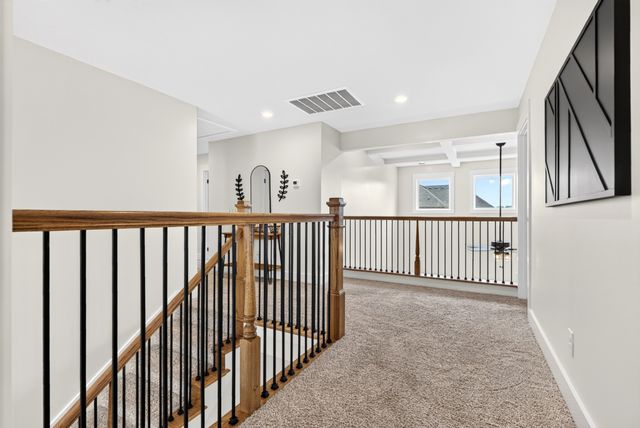 979 Alton Dr, Clarksville, TN 37043