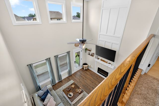 979 Alton Dr, Clarksville, TN 37043