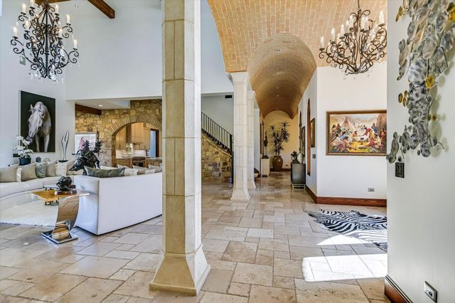 252 LA SERENA LOOP, Horseshoe Bay, TX 78657