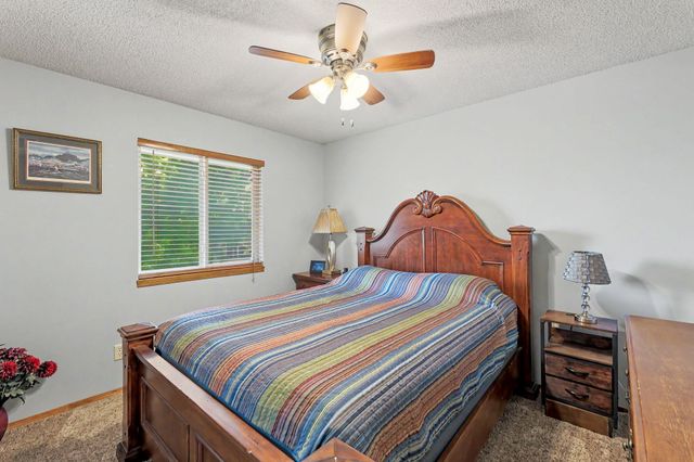 1326 S Summit Rd, Derby, KS 67037