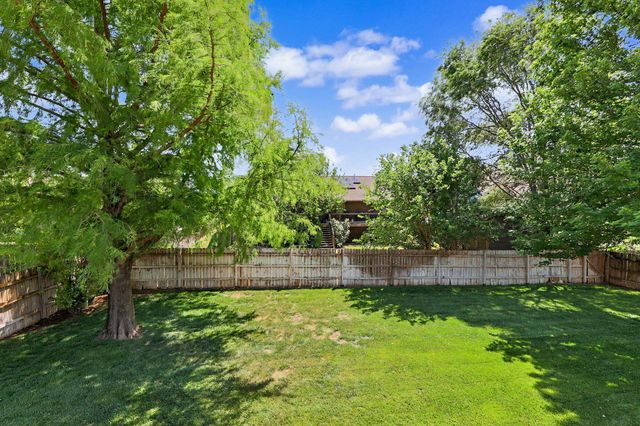 1326 S Summit Rd, Derby, KS 67037