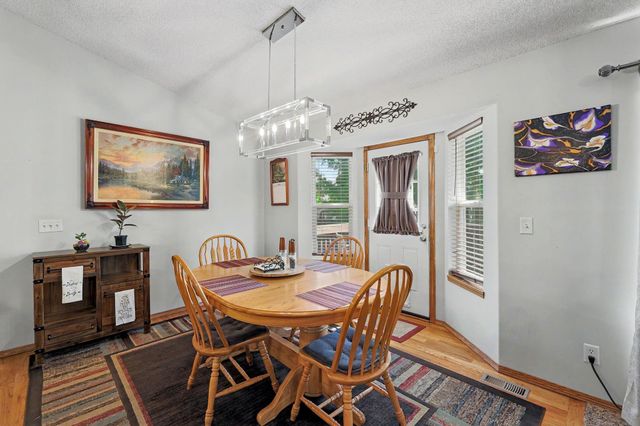 1326 S Summit Rd, Derby, KS 67037