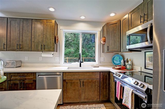 4433 Village Road, Stanwood, WA 98292