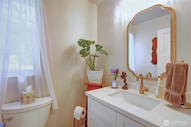 4433 Village Road, Stanwood, WA 98292