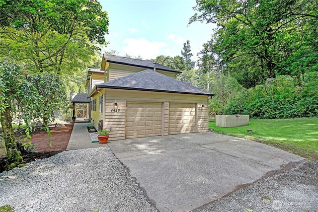 4433 Village Road, Stanwood, WA 98292