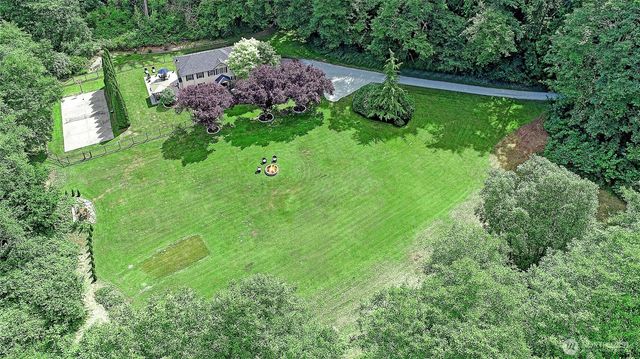 4433 Village Road, Stanwood, WA 98292