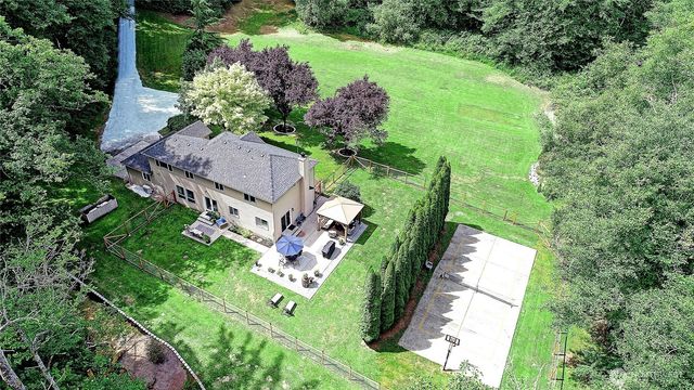 4433 Village Road, Stanwood, WA 98292