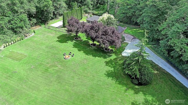 4433 Village Road, Stanwood, WA 98292