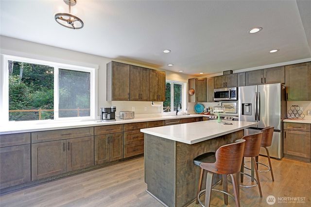 4433 Village Road, Stanwood, WA 98292
