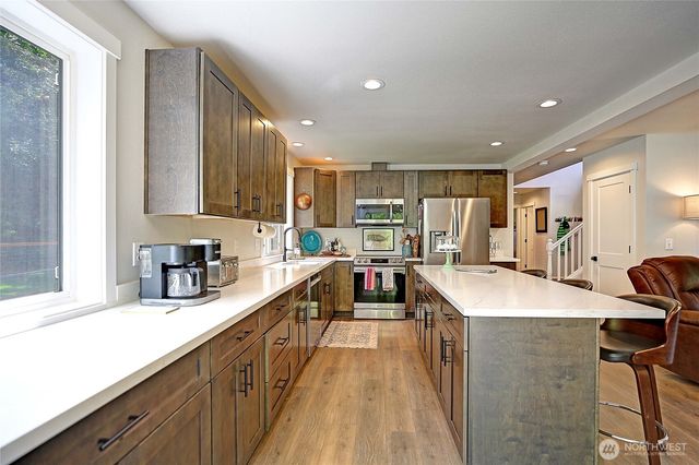 4433 Village Road, Stanwood, WA 98292