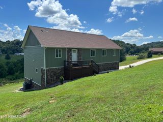 2501 Stone Rd, Blaine, TN 37709