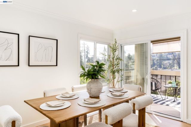 6558 Lucas Ave 202, Oakland, CA 94611