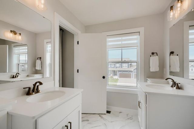 10238 Shadyview Lane N, Maple Grove, MN 55311