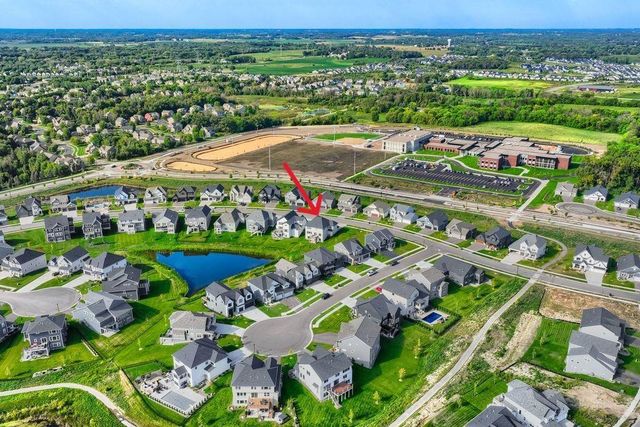 10238 Shadyview Lane N, Maple Grove, MN 55311