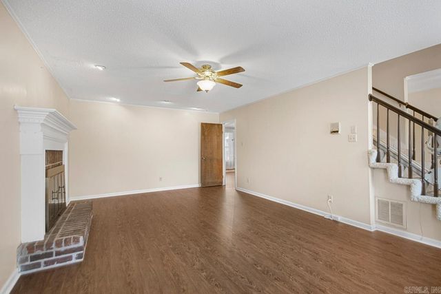 7 Dove Creek Circle, North Little Rock, AR 72116