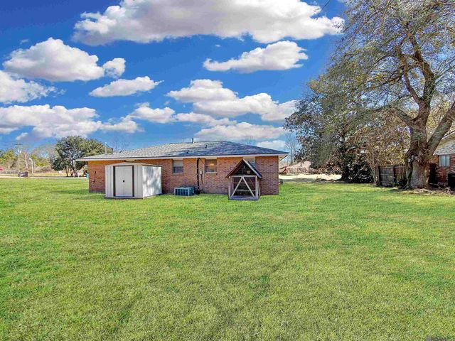 34955 Gravesbriar Dr, Denham Springs, LA 70706