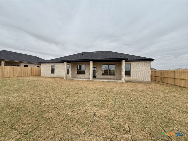 224 Desert Holly Drive, Temple, TX 76502