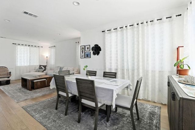 863 Lookout Street, Richmond, CA 94804