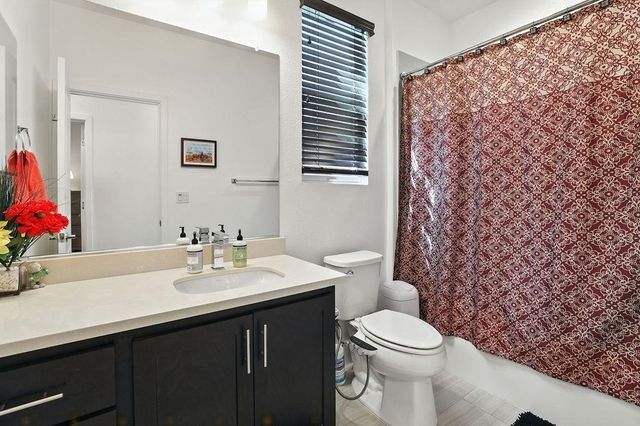 863 Lookout Street, Richmond, CA 94804