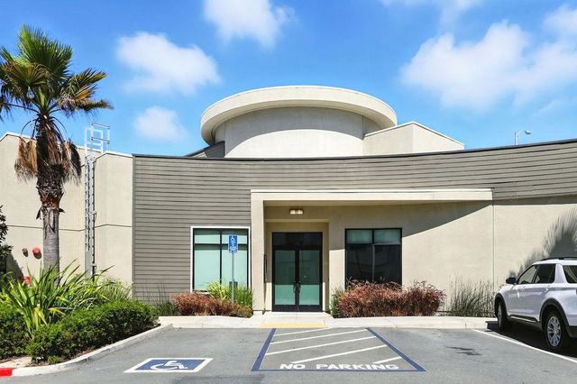 863 Lookout Street, Richmond, CA 94804