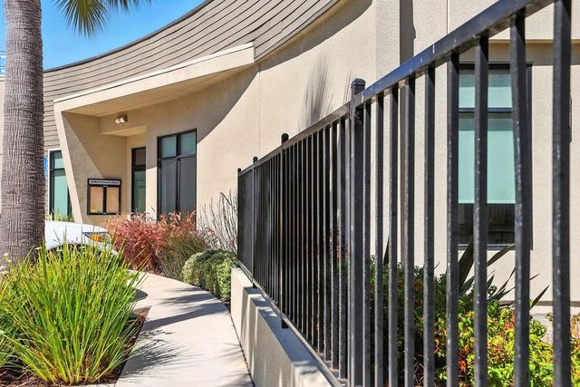 863 Lookout Street, Richmond, CA 94804