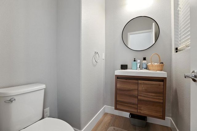 863 Lookout Street, Richmond, CA 94804